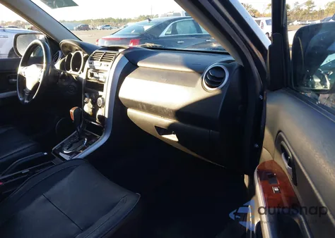 2007 Suzuki Grand Vitara Luxury z USA, uszkodzony, nr VIN JS3TE947574201813